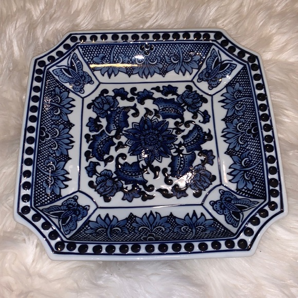 Decorative plate - Picture 1 of 1